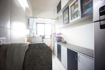 Kitchen Image of 845 Sq.ft 2 BHK Apartment / Flat for sale in Sun Rising Homes, Gota Ahmedabad for Rs. 5200000