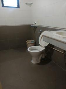 Bedroom Four Image of 2300 Sq.ft 4.5 BHK Apartment / Flat for sale in Oxford Windsor Avenue, Wanowrie Pune for Rs. 25000000