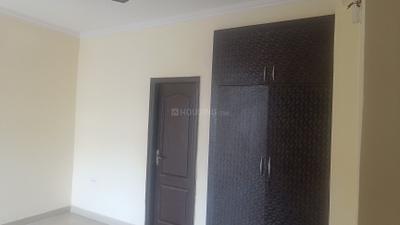 Bedroom Image of 1180 Sq.ft 2.5 BHK Apartment / Flat for sale in Amrapali Silicon City, Sector 76 Noida for Rs. 11300000