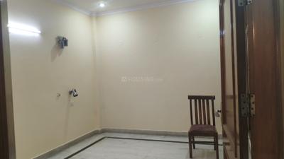 Bedroom Image of 1800 Sq.ft 3 BHK Builder Floor for rent in ATFL JVTS Gardens, Chhattarpur New Delhi for Rs. 32000