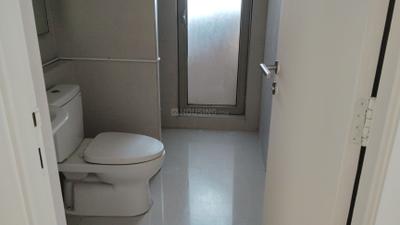 Image of 1665 Sq.ft 3 BHK Apartment / Flat for rent in Hiranandani Cardinal, Hiranandani Estate, Thane for Rs. 85000
