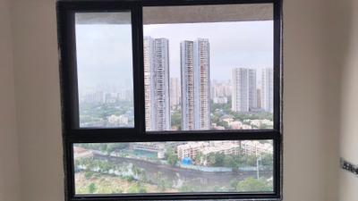 Bedroom Image of 800 Sq.ft 2 BHK Apartment / Flat for rent in Paradigm Antalya, Jogeshwari West Mumbai for Rs. 60000