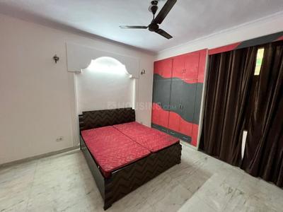Bedroom Image of 2000 Sq.ft 3 BHK Independent House for rent in Sector 41 Noida for Rs. 42000