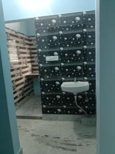 Bathroom Image of 1200 Sq.ft 2 BHK Independent House for rent in Mithanpura Muzaffarpur for Rs. 8500