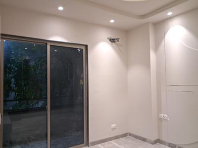 Bedroom Image of 1800 Sq.ft 3 BHK Builder Floor for sale in Paschim Vihar New Delhi for Rs. 35000000
