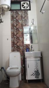 Bathroom Image of 450 Sq.ft 1 BHK Builder Floor for rent in DDA Akshardham Apartments, Sector 19 Dwarka New Delhi for Rs. 19000