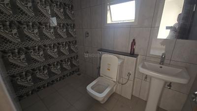 Image of 970 Sq.ft 2 BHK Apartment / Flat for rent in Prestige Finsbury Park, Gummanahalli, Bengaluru for Rs. 30000