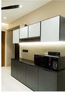 Kitchen Image of 2800 Sq.ft 3 BHK Apartment / Flat for sale in Chandkheda Ahmedabad for Rs. 12500000