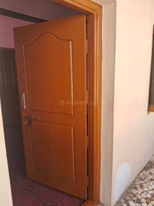 Bedroom Image of 700 Sq.ft 1 BHK Builder Floor for rent in Selaiyur Chennai for Rs. 13000