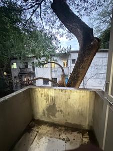 Balcony Image of 450 Sq.ft 1 RK Apartment / Flat for rent in Erandwane Pune for Rs. 15500