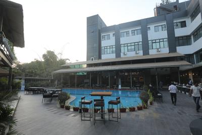 Image of 8500 Sq.ft 5 BHK Villa for sale in Silver Springs, Silver Spring, Indore for Rs. 55000000