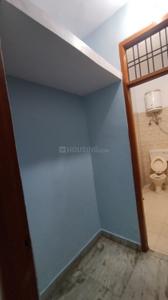 Bedroom Image of 1250 Sq.ft 2 BHK Builder Floor for rent in Gomti Nagar Lucknow for Rs. 23000