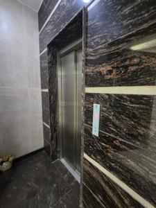 Bathroom Image of 1500 Sq.ft 3 BHK Builder Floor for rent in Ramesh Nagar New Delhi for Rs. 65000