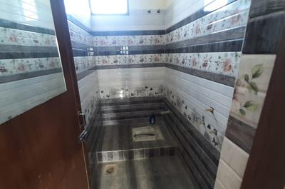 Bathroom Image of 1933 Sq.ft 3 BHK Apartment / Flat for sale in Chromepet Chennai for Rs. 20294567