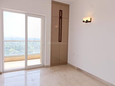 Bedroom Image of 1380 Sq.ft 2 BHK Apartment / Flat for rent in Supertech Supernova, Sector 94 Noida for Rs. 53400
