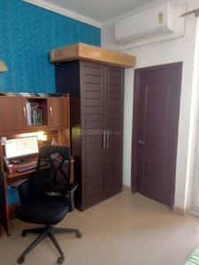 Bedroom Image of 1850 Sq.ft 3 BHK Apartment / Flat for sale in Amrapali Sapphire, Sector 45 Noida for Rs. 23500000
