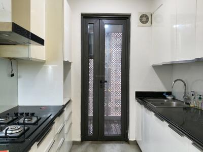 Kitchen Image of 850 Sq.ft 2 BHK Apartment / Flat for sale in Ghatkopar East Mumbai for Rs. 23500000