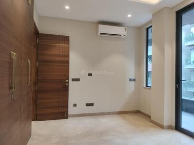 Bedroom Image of 1800 Sq.ft 3 BHK Builder Floor for sale in Safdarjung Enclave New Delhi for Rs. 45000000