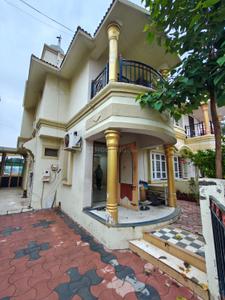Image of 3600 Sq.ft 4 BHK Independent House for rent in Ghodasar, Ahmedabad for Rs. 30000