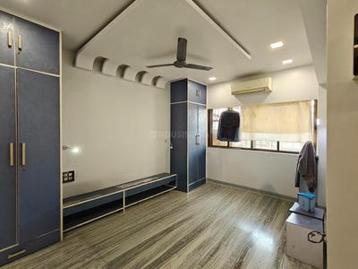 Bedroom Image of 770 Sq.ft 2 BHK Apartment / Flat for sale in Santacruz East Mumbai for Rs. 27500000