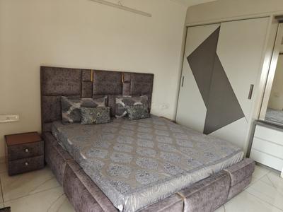 Bedroom Image of 1800 Sq.ft 3 BHK Apartment / Flat for rent in Gulnaar Meadows, Bhabat Zirakpur for Rs. 34000