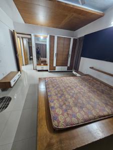Bedroom Image of 5000 Sq.ft 3 BHK Apartment / Flat for rent in Sangath Platina, Motera Ahmedabad for Rs. 50000