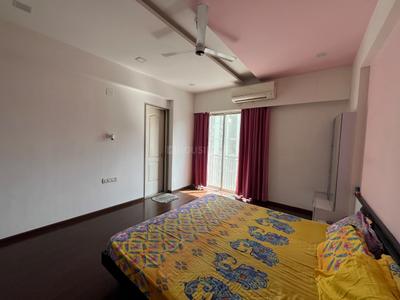 Bedroom Image of 1800 Sq.ft 3 BHK Apartment / Flat for sale in Orchid Heaven, Shela Ahmedabad for Rs. 12500000