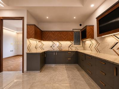 Kitchen Image of 2600 Sq.ft 4 BHK Builder Floor for sale in Sahastradhara Road Dehradun for Rs. 19000000