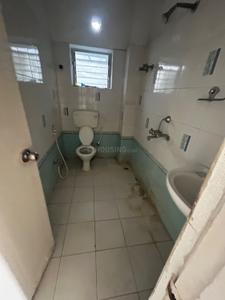 Bathroom Image of 1440 Sq.ft 3 BHK Apartment / Flat for sale in Tollygunge Kolkata for Rs. 9200000
