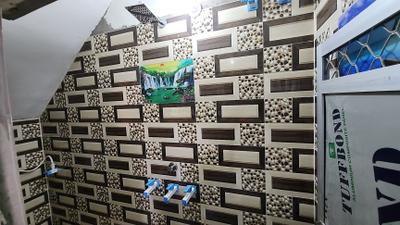 Bathroom Image of 800 Sq.ft 2 BHK Independent House for rent in Bhagwantpura Jhansi for Rs. 10000
