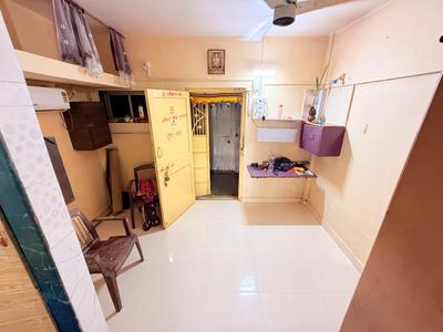 Hall Image of 247 Sq.ft 1 RK Apartment / Flat for rent in Sai Darshan CHS, Andheri East Mumbai for Rs. 22000