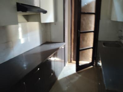 Kitchen Image of 900 Sq.ft 2 BHK Builder Floor for sale in Krishna Nagar New Delhi for Rs. 8500000