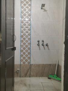 Common Bathroom Image of 1363 Sq.ft 3 BHK Builder Floor for rent in Sector 49 Faridabad for Rs. 22000