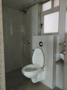 Common Bathroom Image of 1250 Sq.ft 3 BHK Apartment / Flat for sale in Gurukrupa Marina Enclave Wings Q And R With Kindergarten Phase IV, Malad West Mumbai for Rs. 27000000