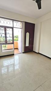 Hall Image of 1010 Sq.ft 2 BHK Apartment / Flat for rent in Express Garden, Indirapuram Ghaziabad for Rs. 25500