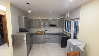 Kitchen Image of 1250 Sq.ft 2 BHK Builder Floor for rent in DLF Exclusive Floors, Sector 54 Gurgaon for Rs. 73000