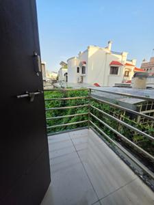 Balcony Image of 1950 Sq.ft 3 BHK Apartment / Flat for rent in Akota Vadodara for Rs. 25000