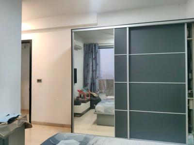 Bedroom Image of 1200 Sq.ft 3 BHK Apartment / Flat for rent in Oberoi Eternia Towers A to D, Mulund West Mumbai for Rs. 132000