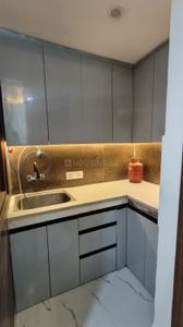 1 RK Independent Builder Floor
