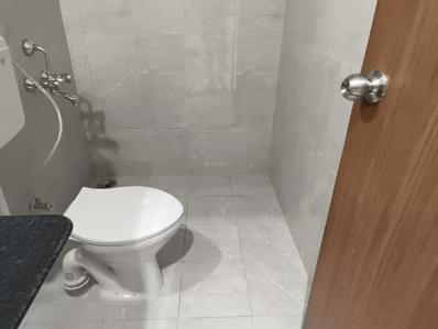 Image of 967 Sq.ft 2 BHK Apartment / Flat for sale in Amit Astonia Classic, Undri, Pune for Rs. 5800000