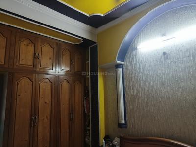 Bedroom Image of 700 Sq.ft 5 BHK Independent House for rent in Husainganj Lucknow for Rs. 55000