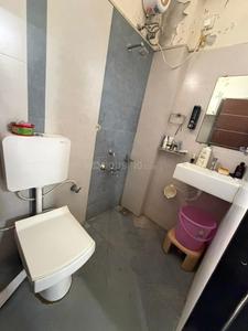 Bathroom Image of 1500 Sq.ft 3 BHK Apartment / Flat for sale in Naranpura Ahmedabad for Rs. 12500000