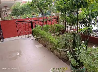 Balcony Image of 250 Sq.ft 1 RK Independent House for rent in Sector 34 Noida for Rs. 15000