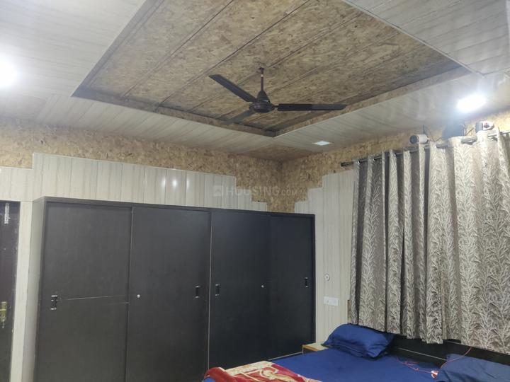 Trikuta Nagar Main Image 1