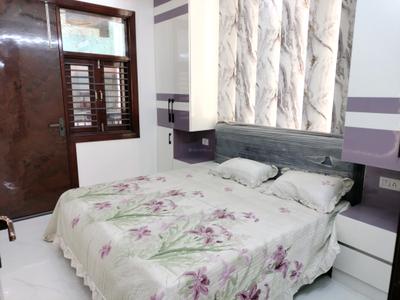 Bedroom Image of 950 Sq.ft 3 BHK Apartment / Flat for sale in Uttam Nagar New Delhi for Rs. 6700000