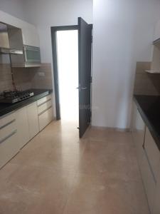 Kitchen Image of 1325 Sq.ft 3 BHK Apartment / Flat for sale in Goregaon East Mumbai for Rs. 72500000