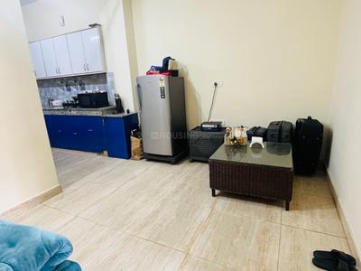 1 RK Independent Builder Floor