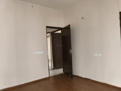 Bedroom Image of 1045 Sq.ft 3 BHK Apartment / Flat for sale in Amrapali Dream Valley 2, Noida Extension Greater Noida for Rs. 8300000