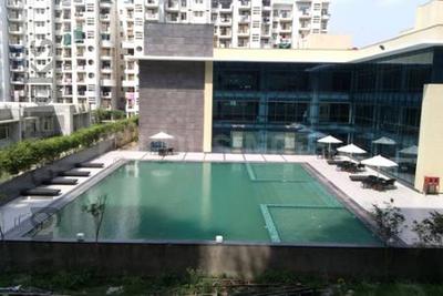 Image of 1750 Sq.ft 3 BHK Apartment / Flat for sale in Omaxe Royal Residency, Sector 79, Faridabad for Rs. 26000000
