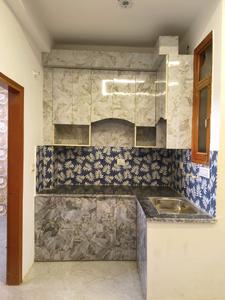 Kitchen Image of 750 Sq.ft 2 BHK Builder Floor for sale in DLF Ankur Vihar Ghaziabad for Rs. 2375200